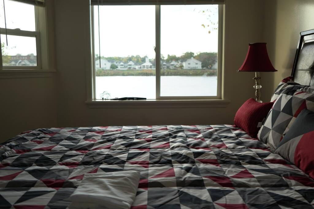 Апартаменти Queen Bed Beautiful Sunset W River View Fast Wifi Трой Екстер'єр фото